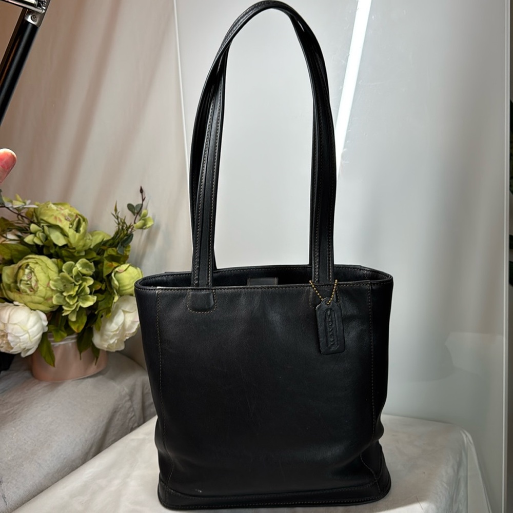 Vintage Coach 9305 Black Shoulder Bag Tote